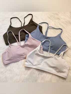 Bundle of 4 Athleta Bras 💗